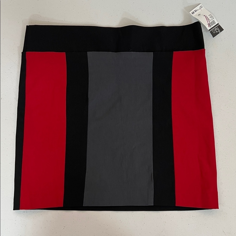 Rue 21 Color block spandex Mini Skirt large juniors red black